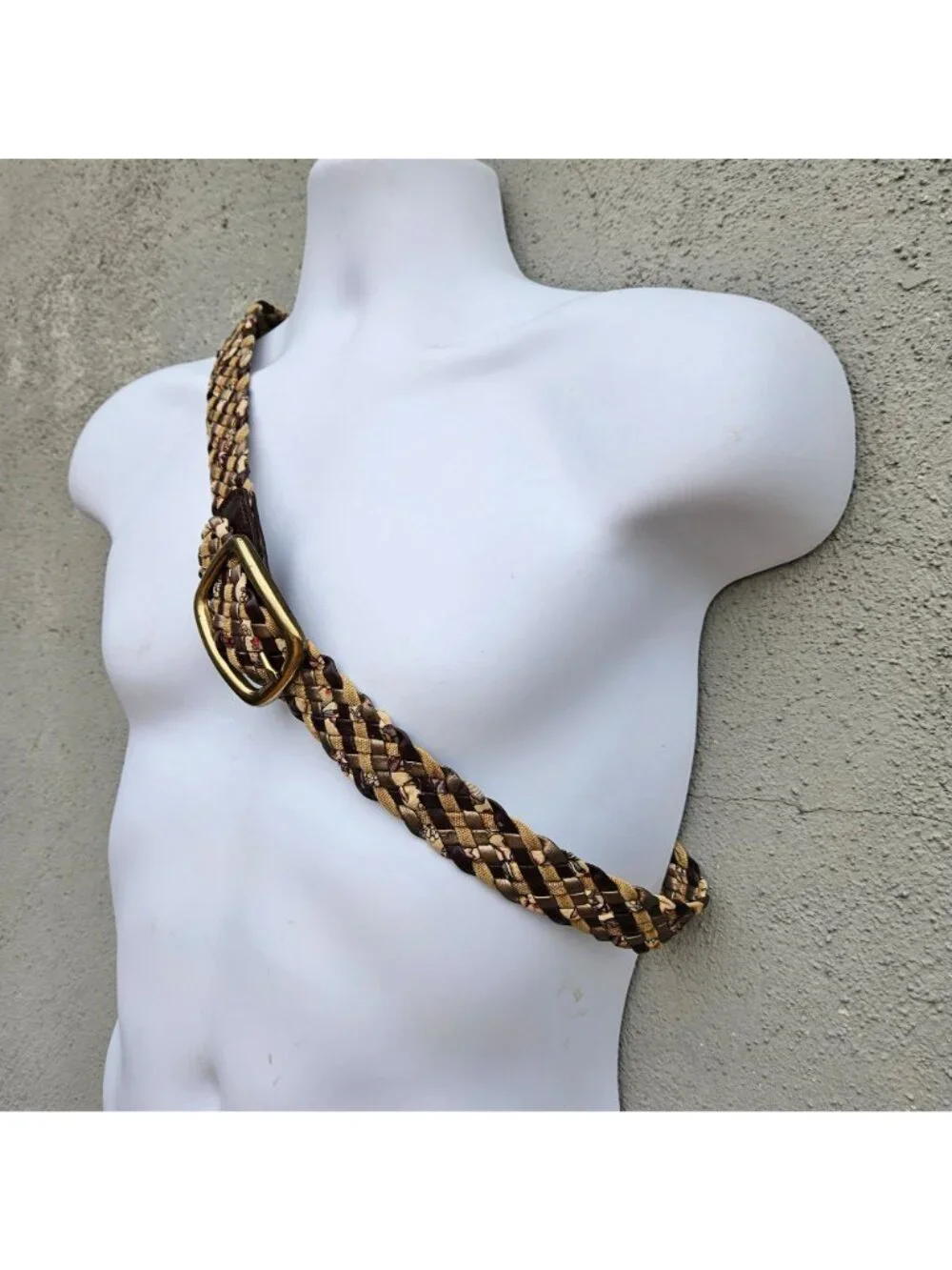 Vintage 70s Woven Leather Fabric Belt Brass Buckle Unisex One Size to 37